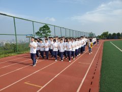 湖北省荆门德艺学校(三三〇校区)成功举办中学生跑操比赛